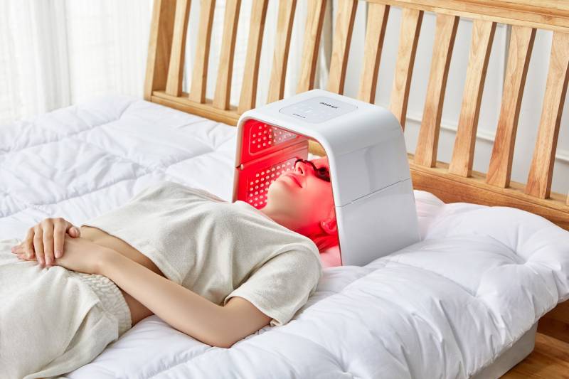 soin anti-rides efficace avec la lumière LED à Marseille 13008