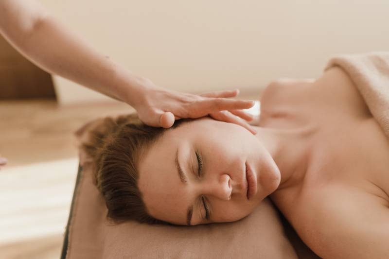 massage facialiste kobido a Marseille 13008