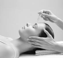 Notre zone d'activité pour ce service Soin visage LED à Mazargues 13009 : luminothérapie régénérante favorisant réparation cutanée et éclat